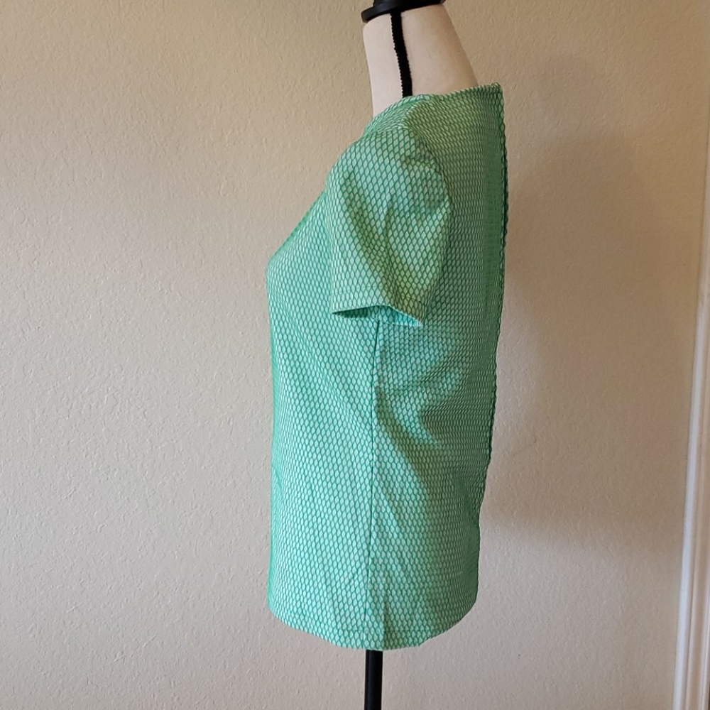 Mod 60's Textured Top - Picture 2 of 4